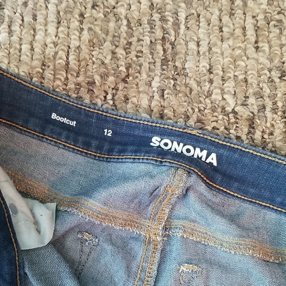 Sonoma Blue Boot Cut Jeans Classic Style - Picture 2 of 3